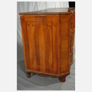 Große Barockkommode