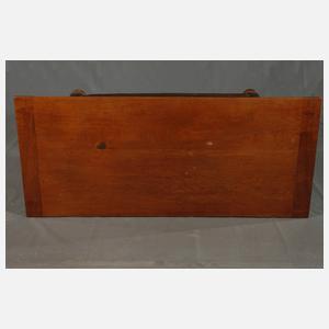 Kleiner barocker Esstisch