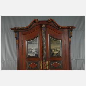 Prächtiger Bauernschrank