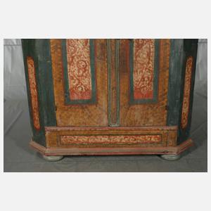 Barocker Bauernschrank