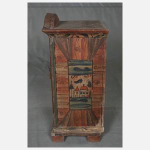 Bäuerlicher Hängeschrank