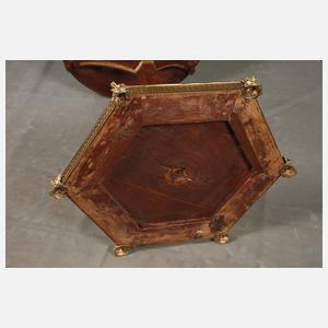 Präsentationstisch Russland