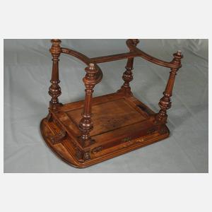 Kleiner Schreibtisch Historismus