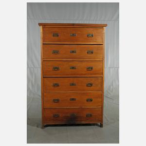 Große Chiffonnière