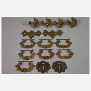 Zwei Set Kommodenbeschläge