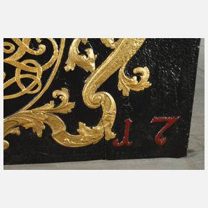 Übergroße höfische Kaminplatte