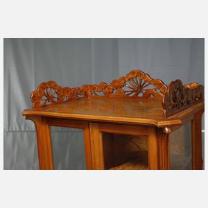 Émile Gallé "Vitrine dite Aux ombelles"