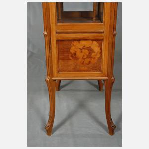 Émile Gallé "Vitrine dite Aux ombelles"