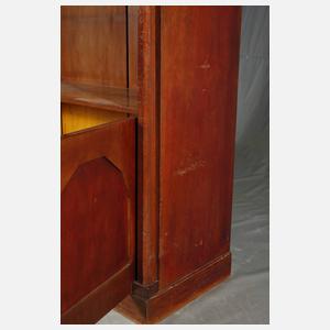 Bücherregal Jugendstil