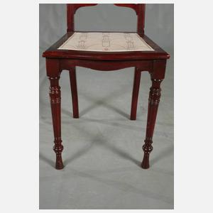 Vier Stühle Jugendstil