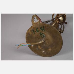 Zwei Tisch-/Wandlampen