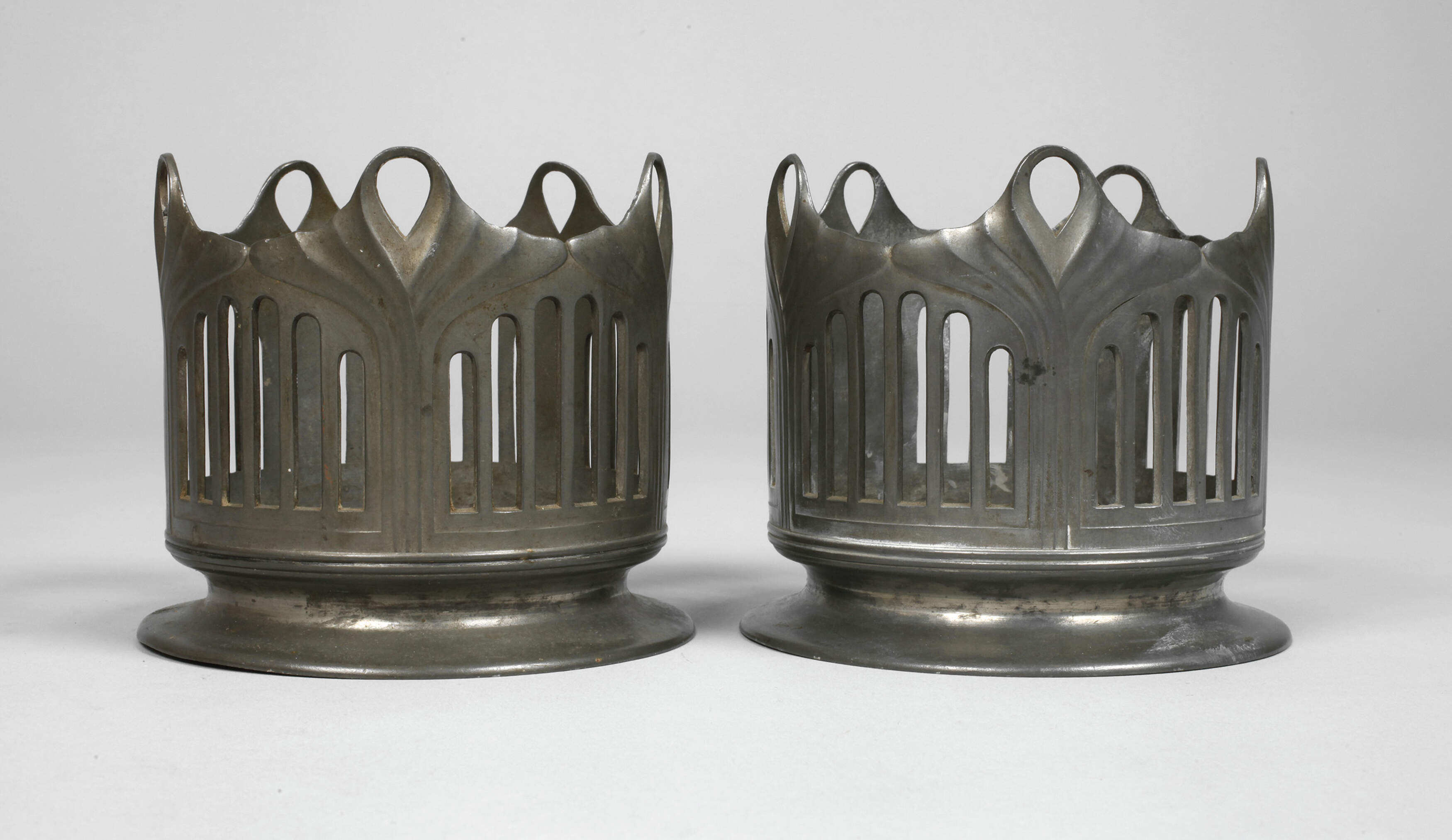 Paar Flaschenständer Orivit