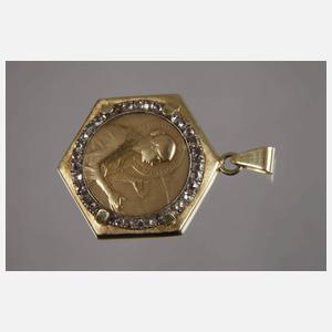 Schmuckanhänger mit Diamanten