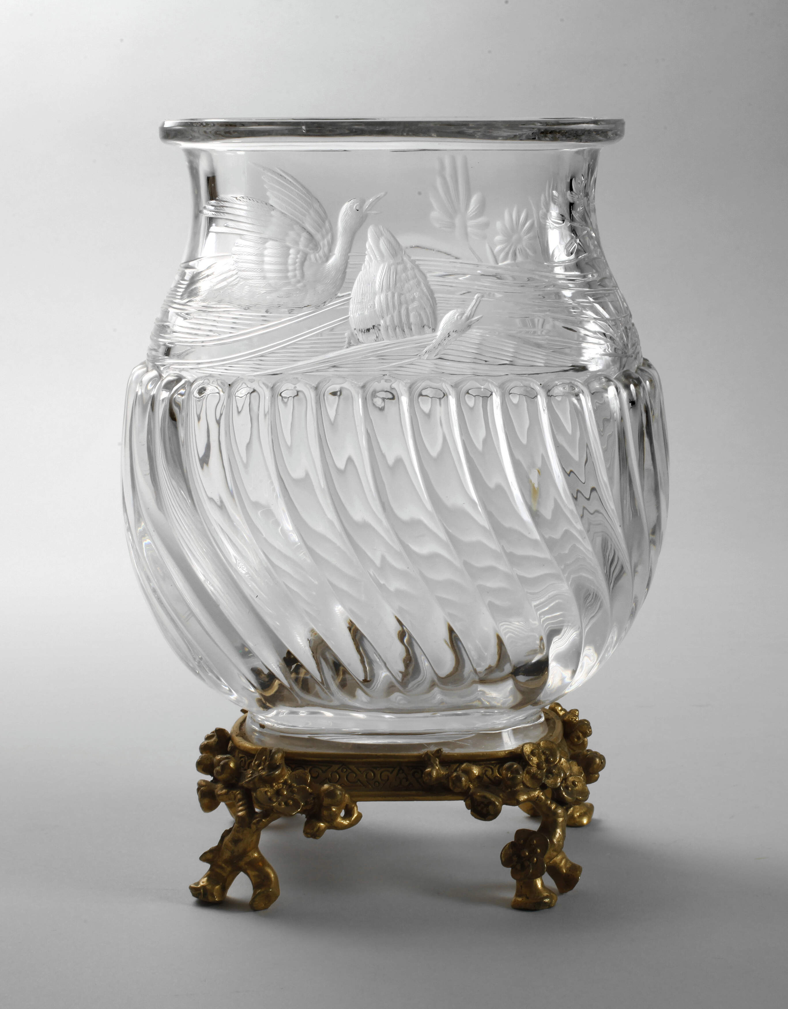Vase mit Bronzemontur