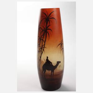 Vasenpaar mit ägyptischen Motiven