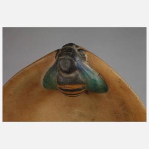 Victor Amalric Walter, Schale mit Hummel