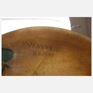 Victor Amalric Walter, Schale mit Hummel