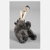 Kopenhagen "Faun, einen Bär neckend"111