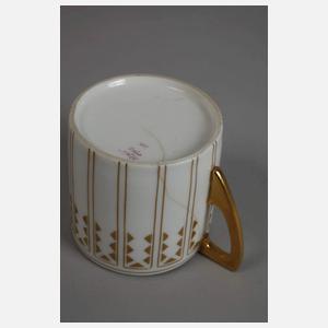 Ernst Wahliss fünf Tassen und sechs Untertassen