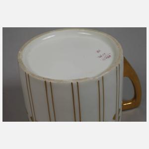 Ernst Wahliss fünf Tassen und sechs Untertassen