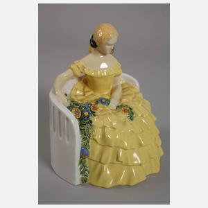 Wiener Keramik "Dame auf Bank"