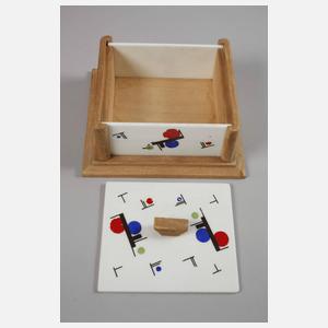 Suprematistische Deckeldose