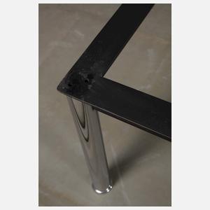 Großer Couchtisch Le Corbusier