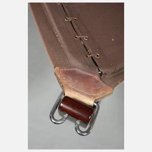 "Falcon-Chair" mit Ottomane