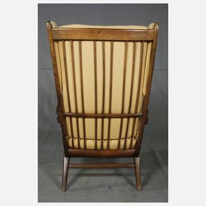 Ohrenbackensessel mit Ottomane