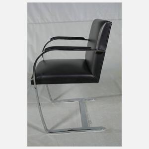 Ludwig Mies van der Rohe, vier Stühle "Brno"