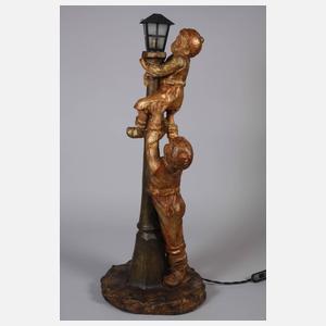 Figürliche Salonlampe