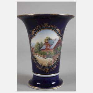 Meissen Trichtervase Ansicht Fachwerkhaus