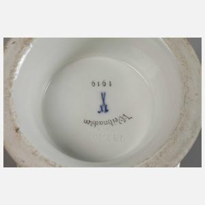 Meissen Trompetenvase Kindermotive