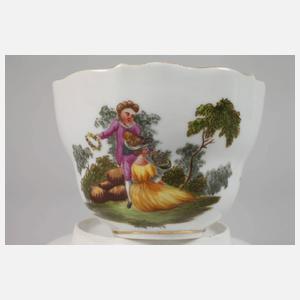 Meissen Tasse mit Untertasse Figurenmalerei