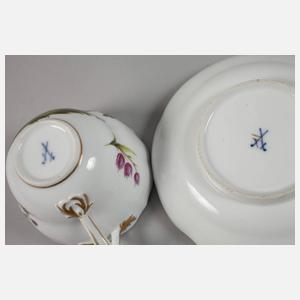 Meissen Tasse mit Untertasse Figurenmalerei