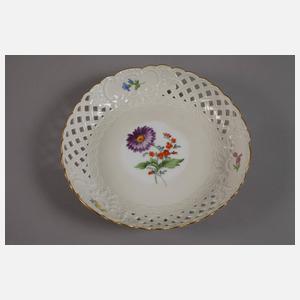 Meissen Konvolut Tassen und Schalen Blumenmalerei