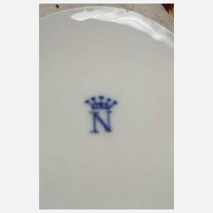 Thüringen Prunkterrine und Tasse Capodimonte-Stil