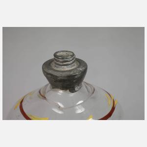 Alpenländische Schnapsflasche