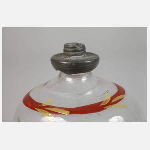 Alpenländische Schnapsflasche