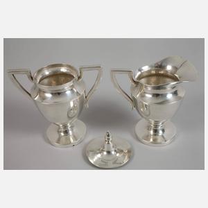 Elegantes Silberservice