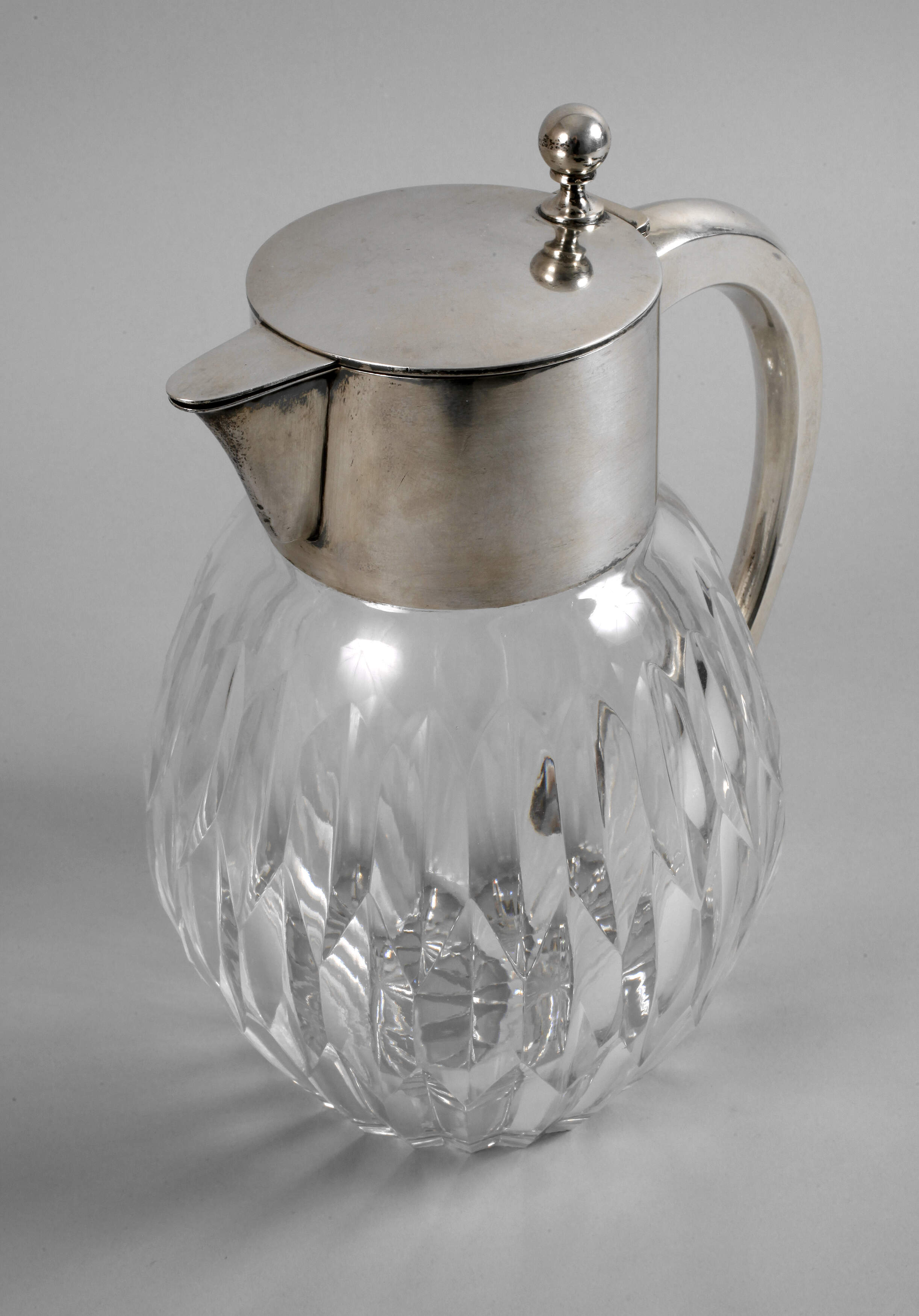 Karaffe mit Silbermontierung