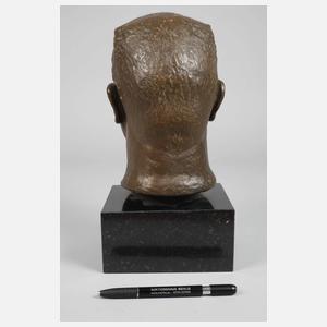 Friedrich Bagdons, Büste Paul von Hindenburg