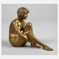 Sitzender weiblicher Akt111