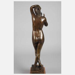 Janosch Schrotta, stehender weiblicher Akt