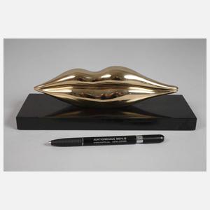 Man Ray, "Les Amoureux"