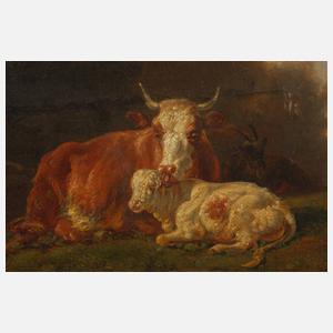 Kühe und Ziegen vor Dorfkulisse