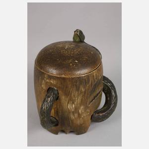 Ungewöhnliche Deckeldose