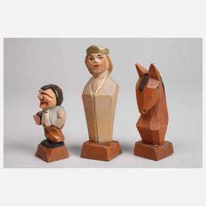 Geschnitztes Schachspiel