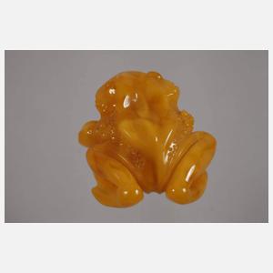 Figürliche Bernsteinschnitzerei