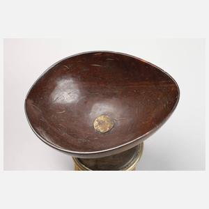 Außergewöhnliches Deckelgefäß